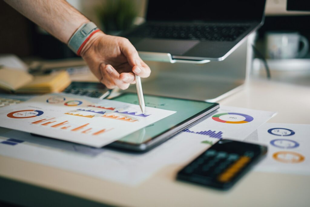 Top Marketing Consulting Firms for B2B Startups - Marketing Cognitive